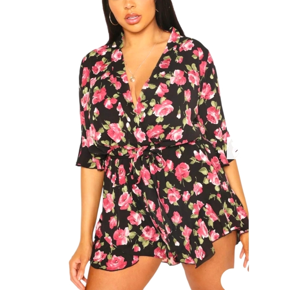 BOOHOO Plus Size Rose Floral Ruffle Tie Playsuit/Romper Plus Size 22